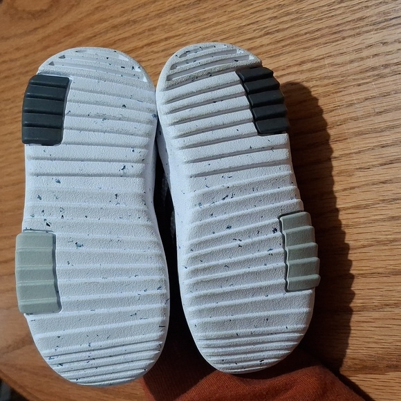 Adidas~Toddler~Gray Racer TR 2.0 Slip On sneakers~Size 6K - Picture 5 of 6